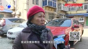 零距離·熱線：小區(qū)內(nèi)奔馳車轱轆被盜 如此治安讓居民難安