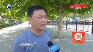 我市四五年級(jí)小學(xué)生今日開(kāi)學(xué) 交警“護(hù)學(xué)”保暢通